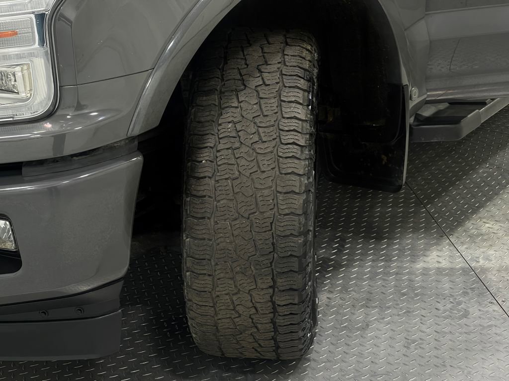 Used 2018 Ford F150 Lariat w/ Equipment Group 502A Luxury image 37