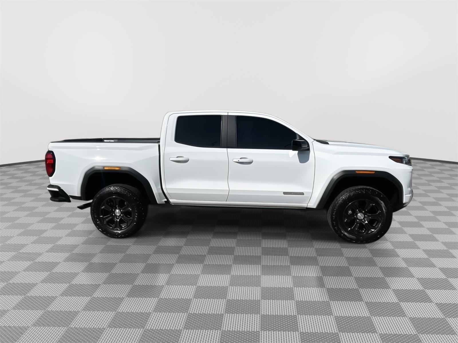 Used 2023 GMC Canyon Elevation RWD image 9