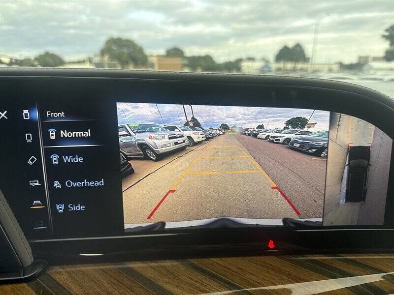 Used 2021 Cadillac Escalade Sport Platinum image 32