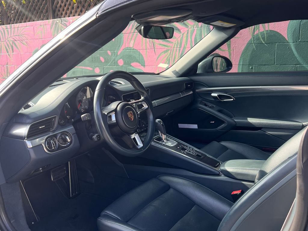 Used 2017 Porsche 911 Carrera S image 12