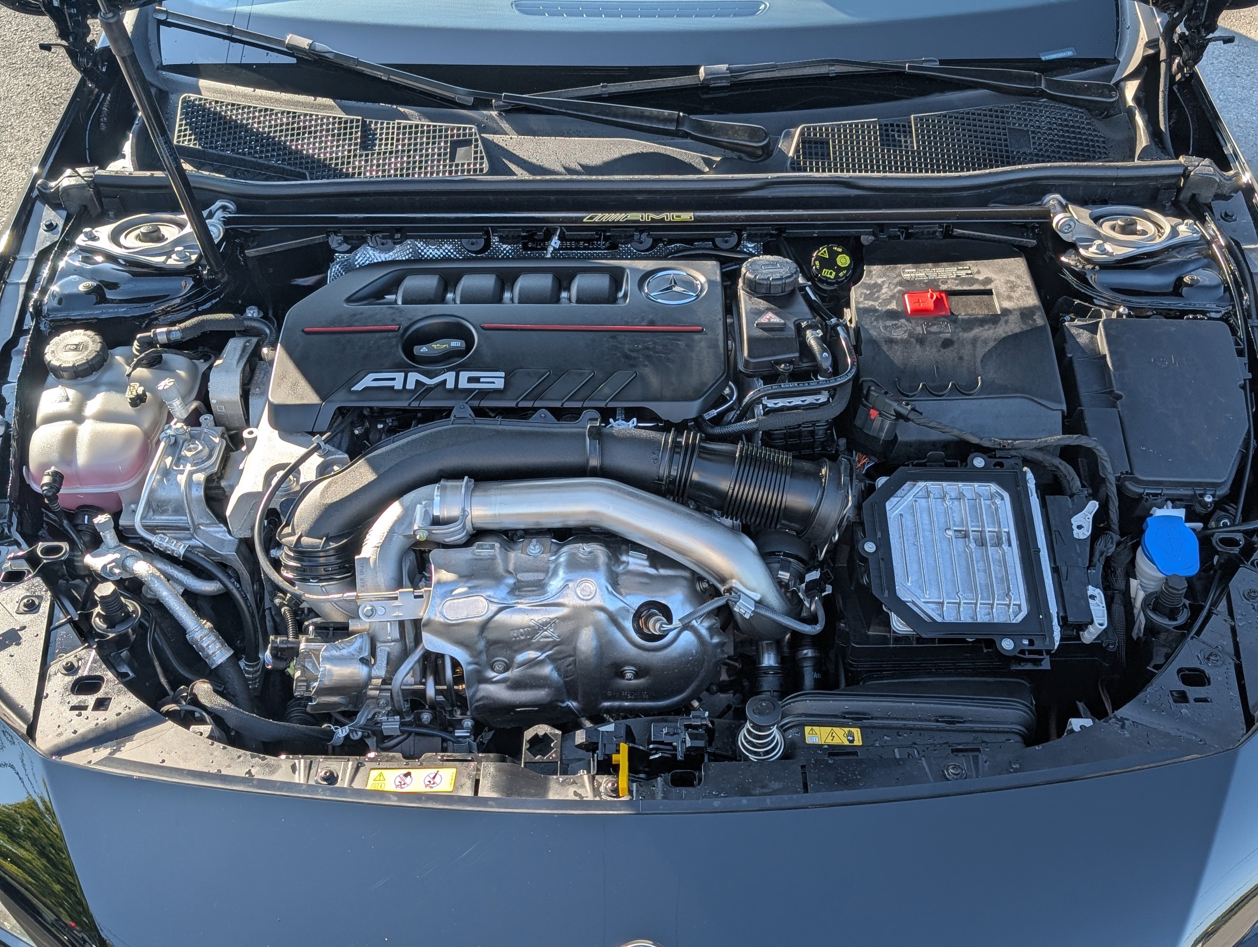 Used 2025 Mercedes-Benz CLA 35 AMG 4MATIC image 22