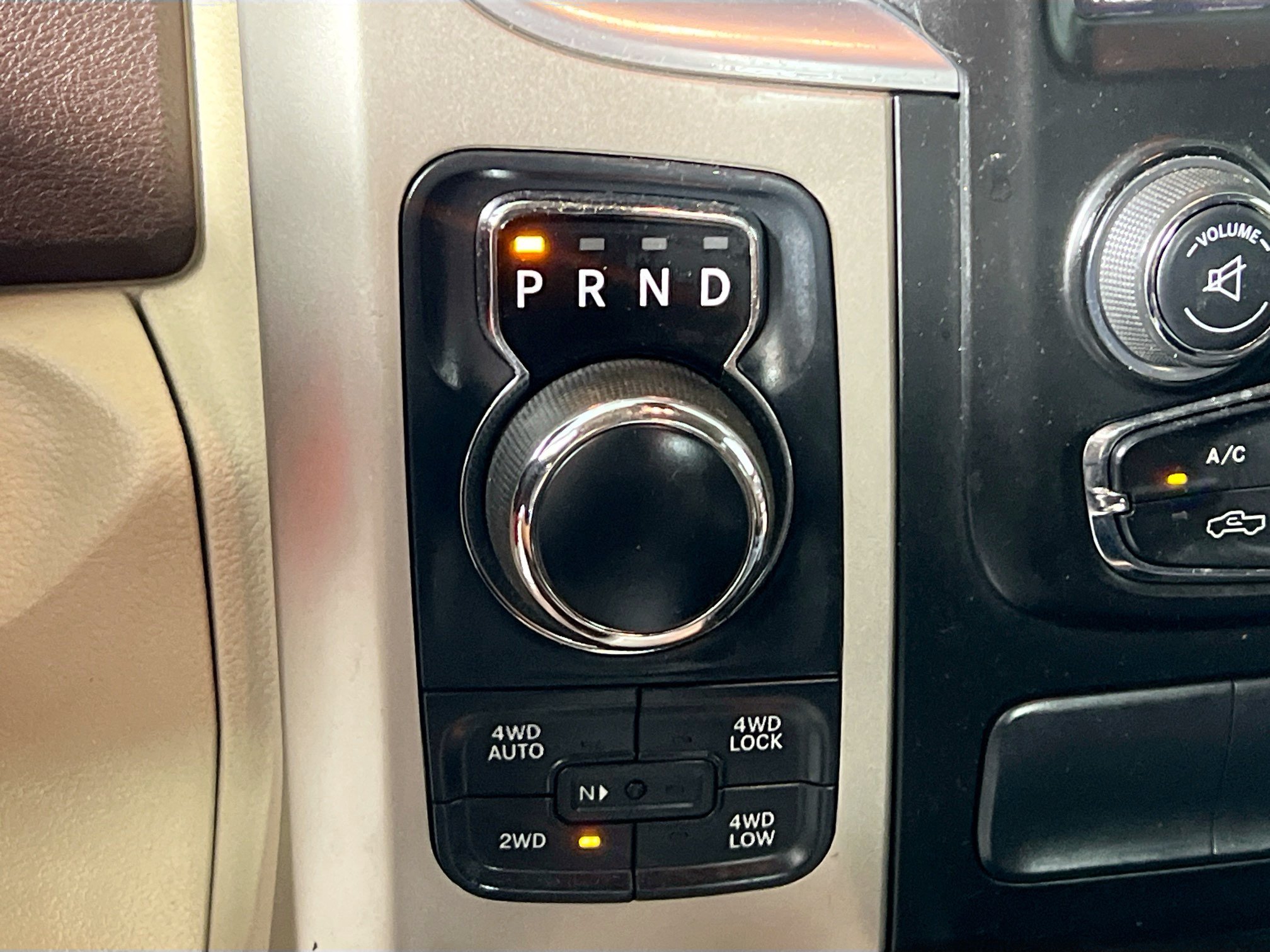 Used 2015 RAM 1500 Big Horn AWD/4WD image 23