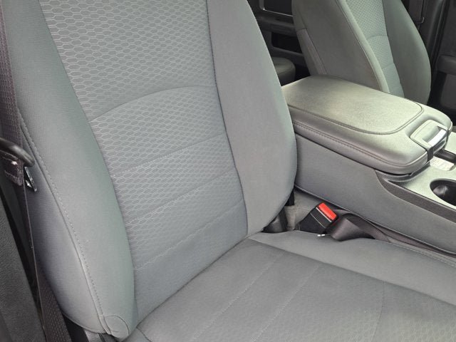Used 2017 RAM 2500 SLT AWD/4WD image 6
