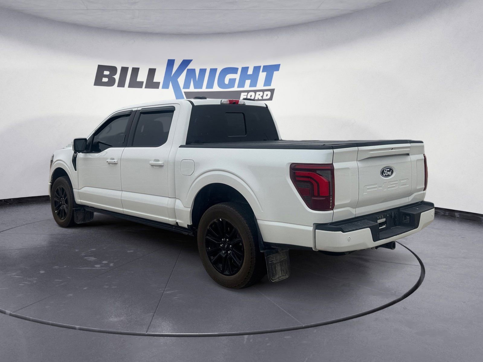 Used 2024 Ford F150 Platinum image 3