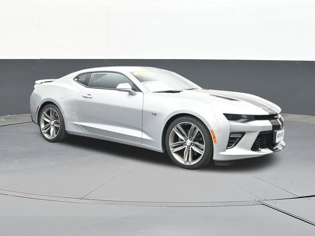 Used 2018 Chevrolet Camaro SS RWD image 21