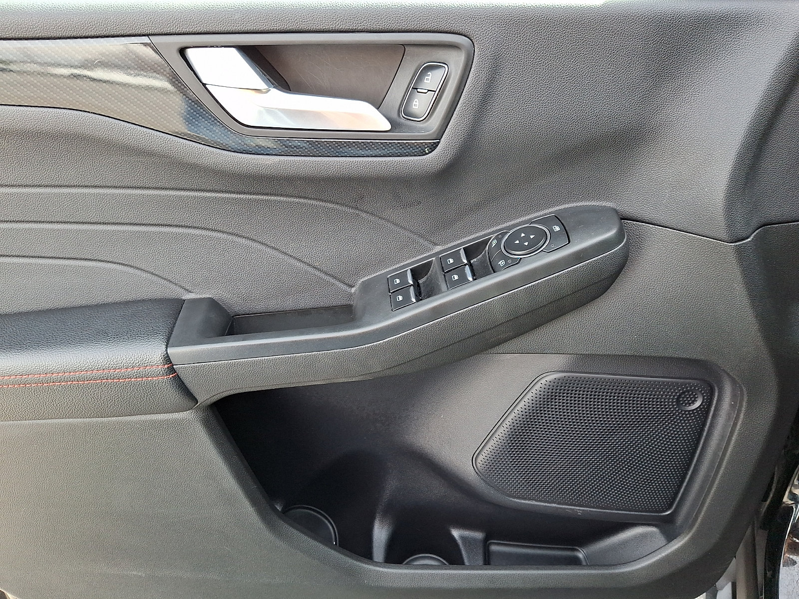 Certified 2024 Ford Escape ST-Line w/ Cold Weather Package FWD image 12