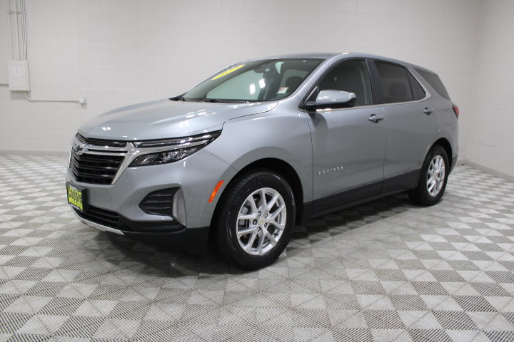 Used 2024 Chevrolet Equinox LT FWD image 7