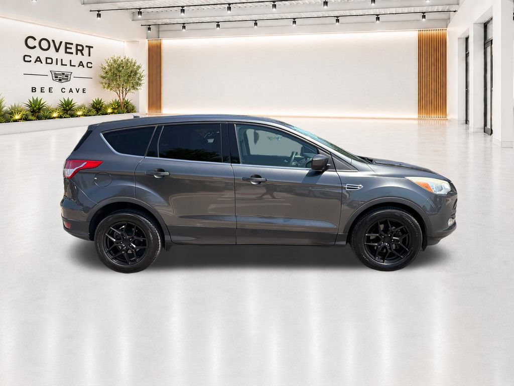 Used 2015 Ford Escape SE FWD image 13