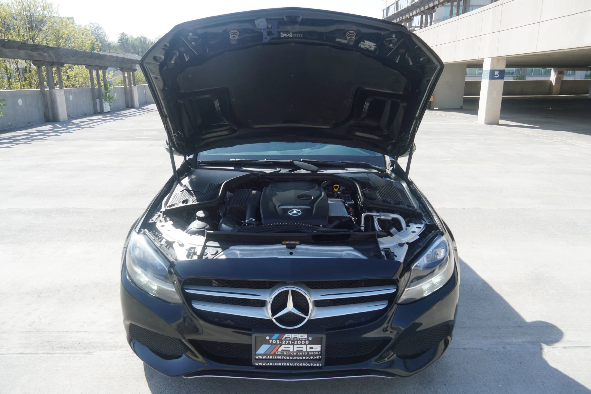 Used 2018 Mercedes-Benz C 300 4MATIC Sedan image 25