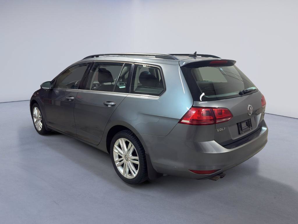 Used 2015 Volkswagen Golf TDI SE FWD image 5