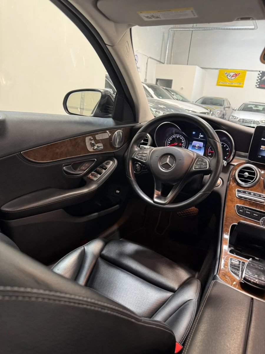 Used 2015 Mercedes-Benz C 300 4MATIC Sedan w/ Multimedia Package image 15