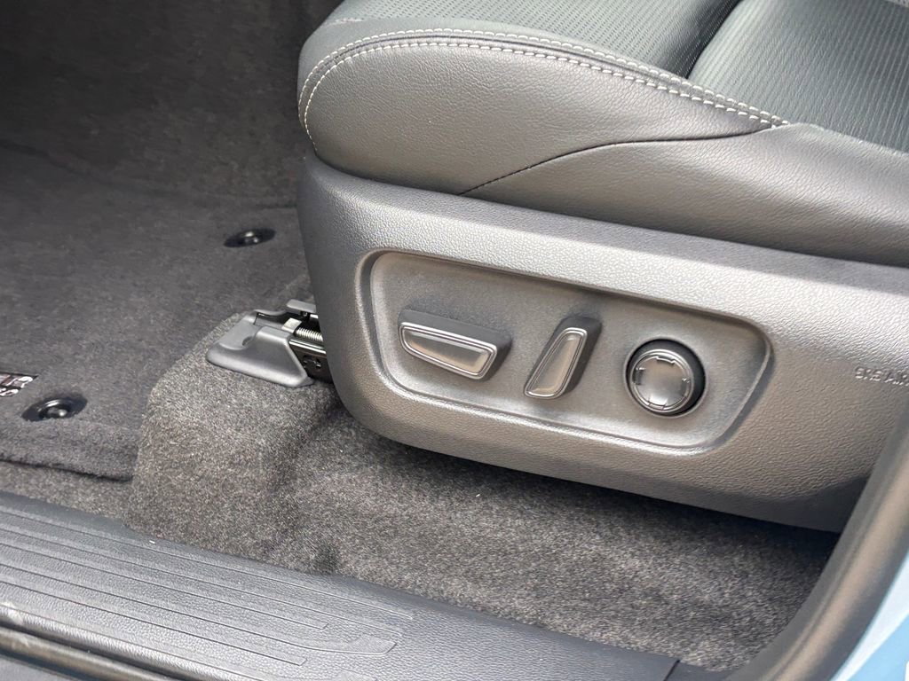 New 2026 Toyota 4Runner Limited AWD/4WD image 19