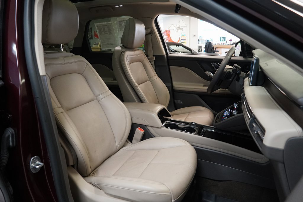 Used 2020 Lincoln Corsair Reserve w/ Elements Package image 26