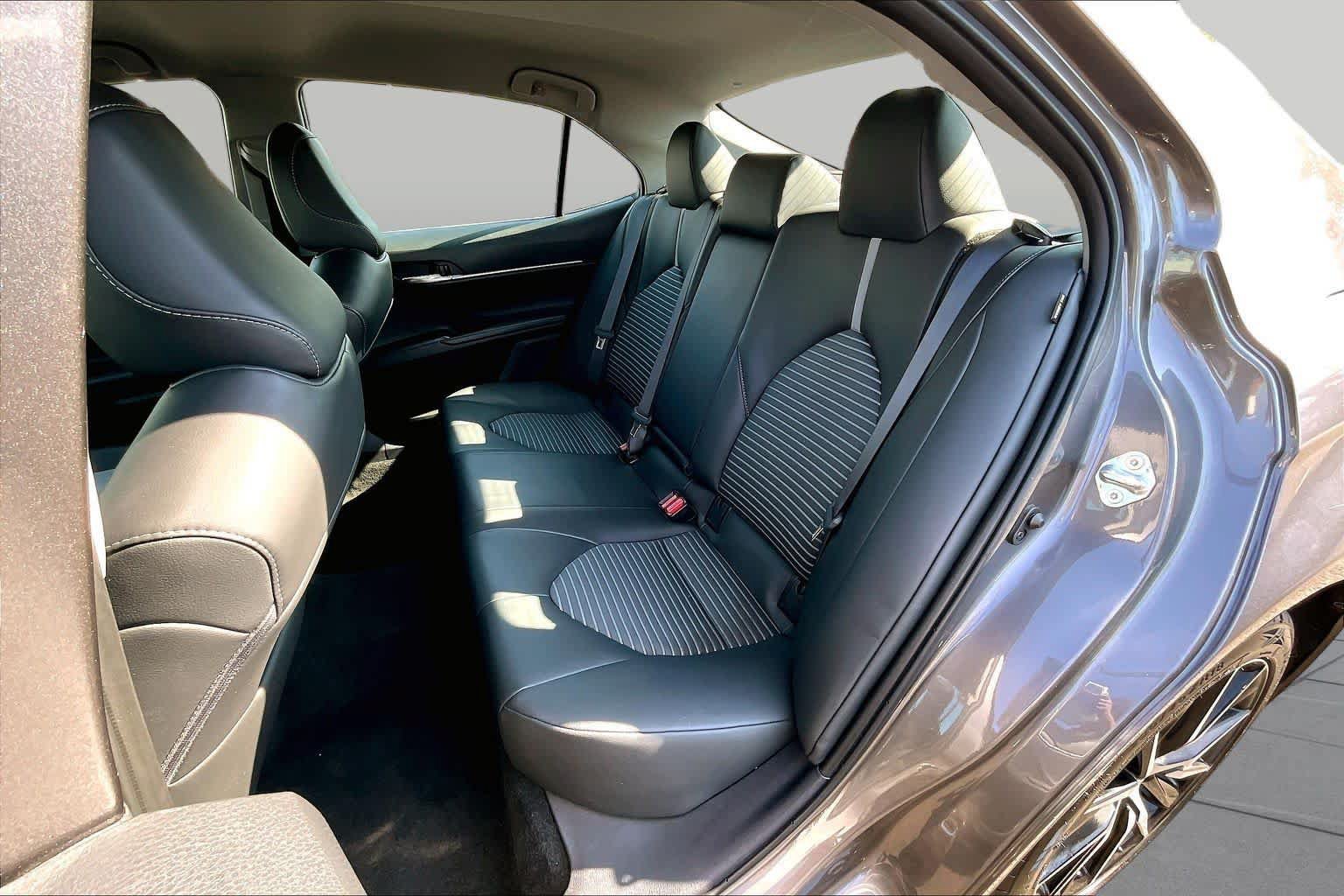 Certified 2024 Toyota Camry SE FWD image 20