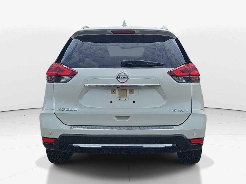 Used 2020 Nissan Rogue SV w/ Premium Package AWD/4WD image 7