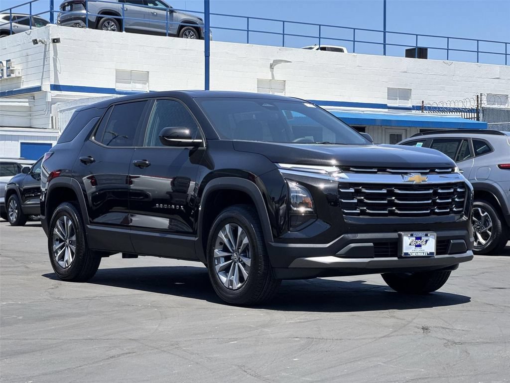 New 2026 Chevrolet Equinox LT FWD image 3