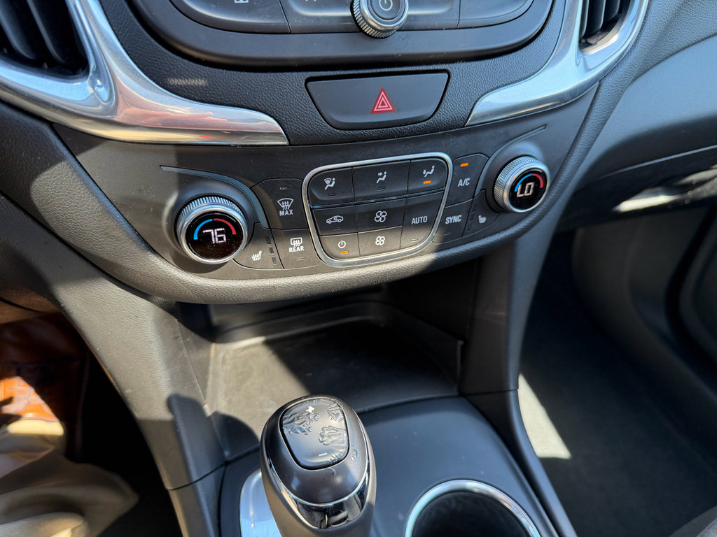 Certified 2019 Chevrolet Equinox LT w/ Sun & Navigation Package image 9