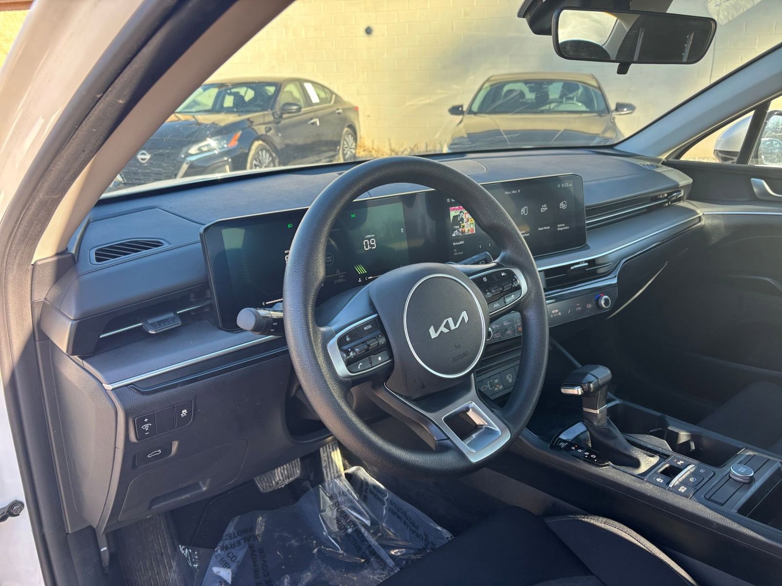 Used 2025 Kia K5 LXS image 34