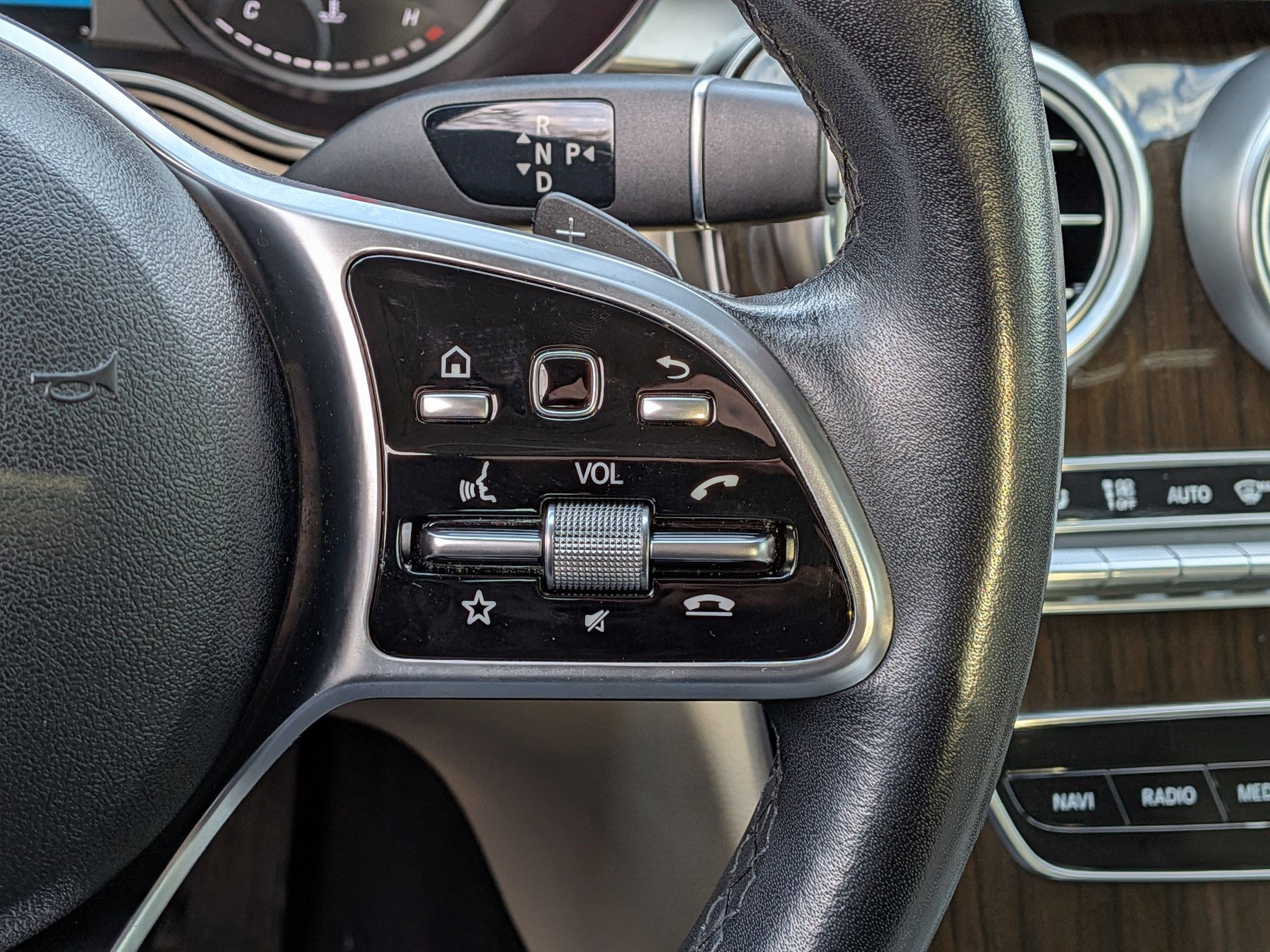 Certified 2020 Mercedes-Benz C 300 Sedan image 21