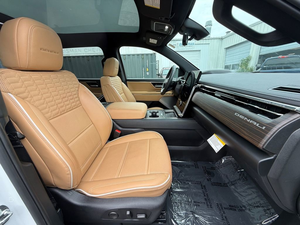 Used 2025 GMC Sierra EV Denali AWD/4WD image 26