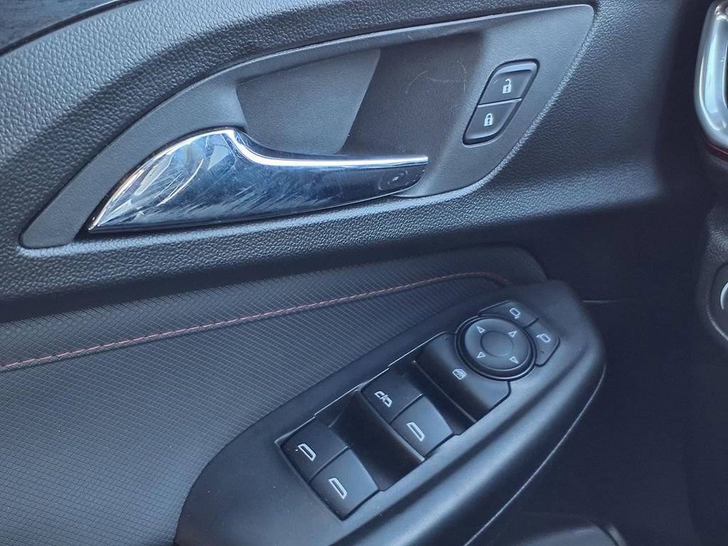 Used 2023 Chevrolet TrailBlazer RS w/ Convenience Package image 23