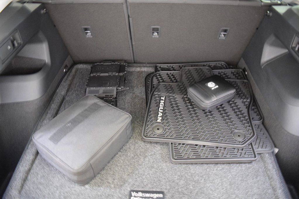 New 2025 Volkswagen Tiguan S image 10