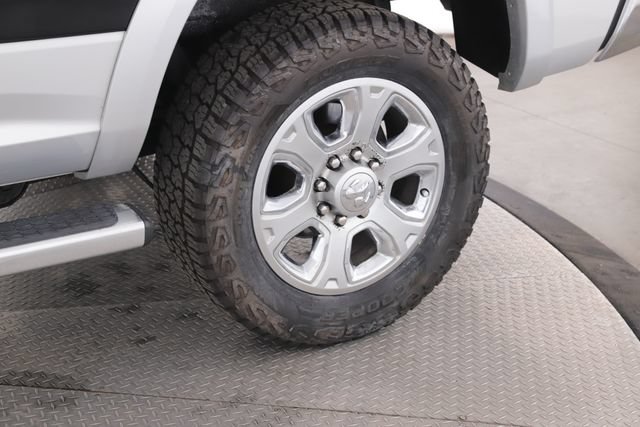 Used 2016 RAM 2500 Laramie AWD/4WD image 14
