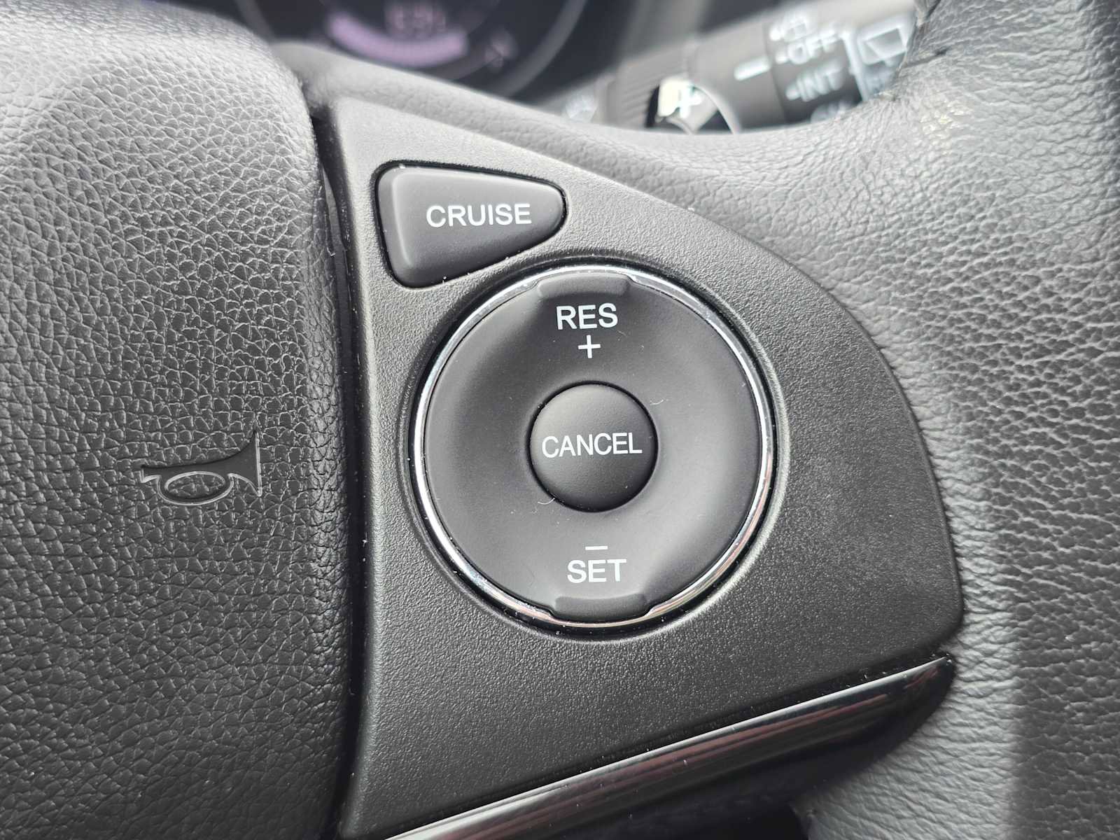 Used 2017 Honda HR-V EX-L image 65