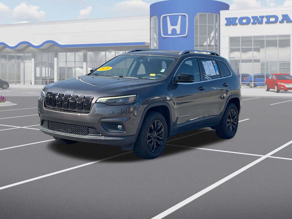 Used 2020 Jeep Cherokee Latitude Plus image 3