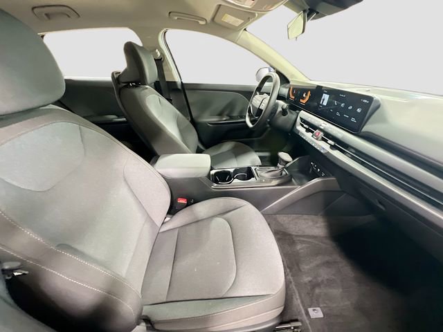 Certified 2025 Kia K4 LXS image 25