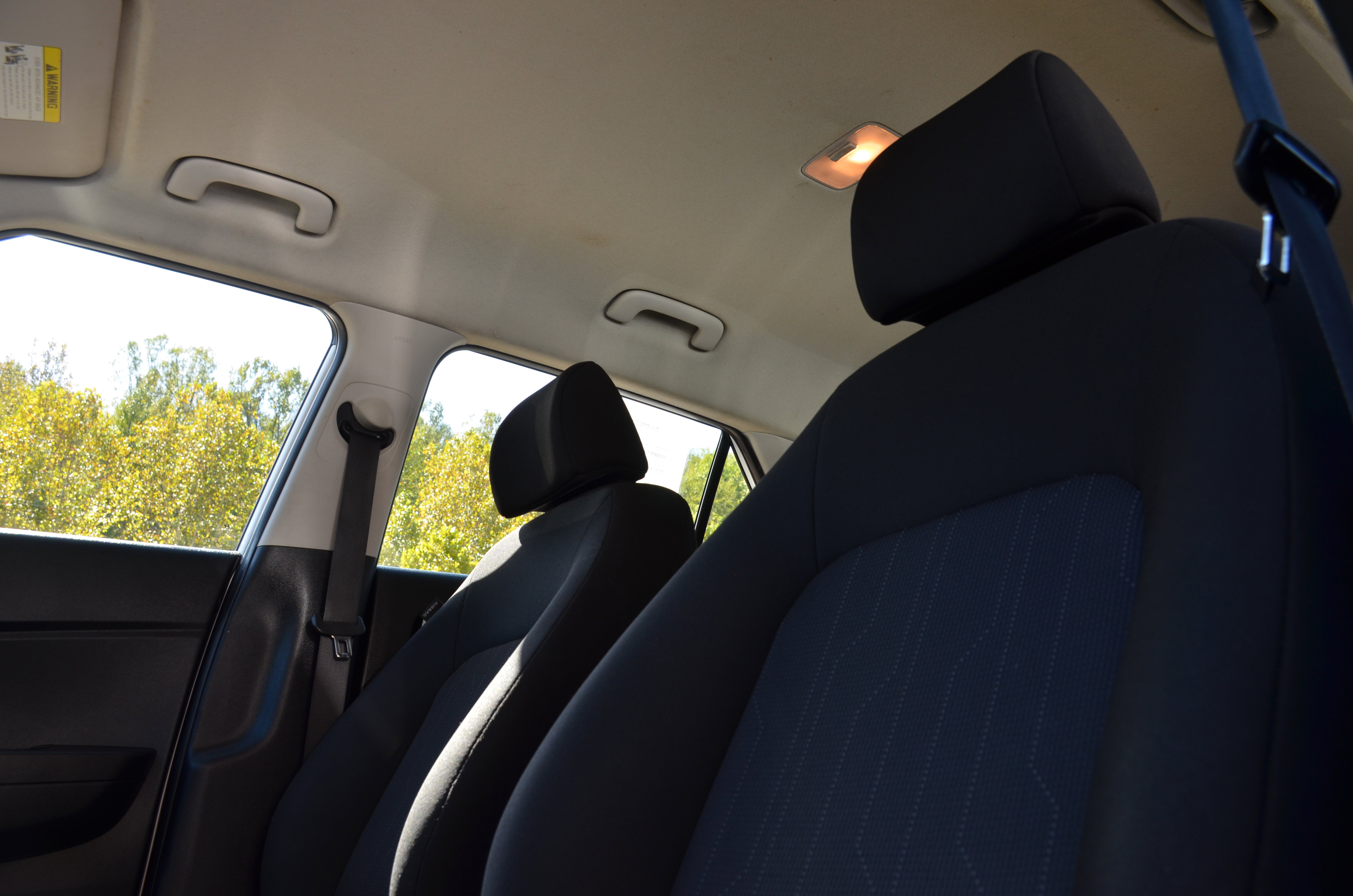 Used 2022 Hyundai Venue SE image 14