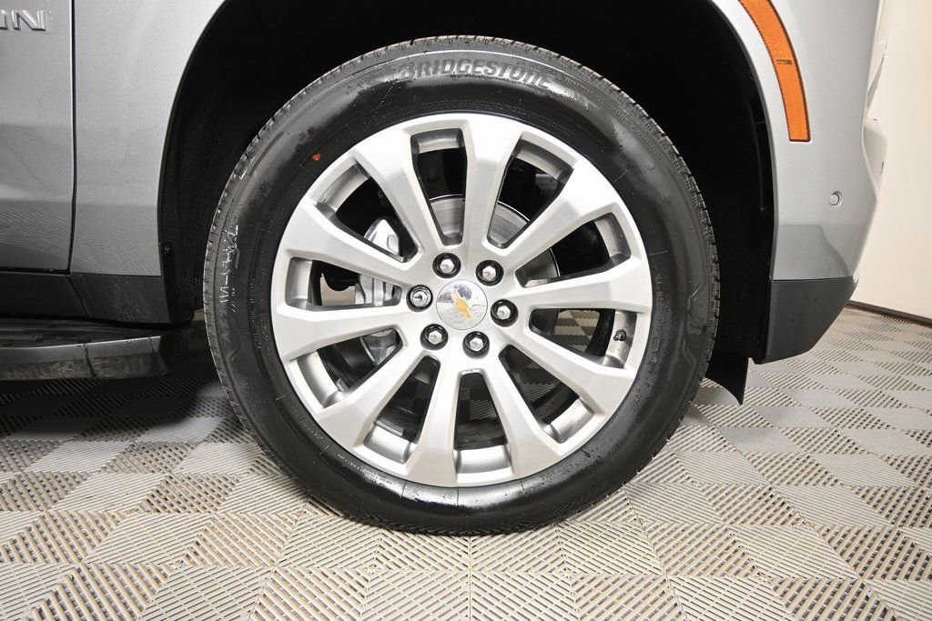 New 2026 Chevrolet Suburban Premier w/ Sun And Tow Package image 11
