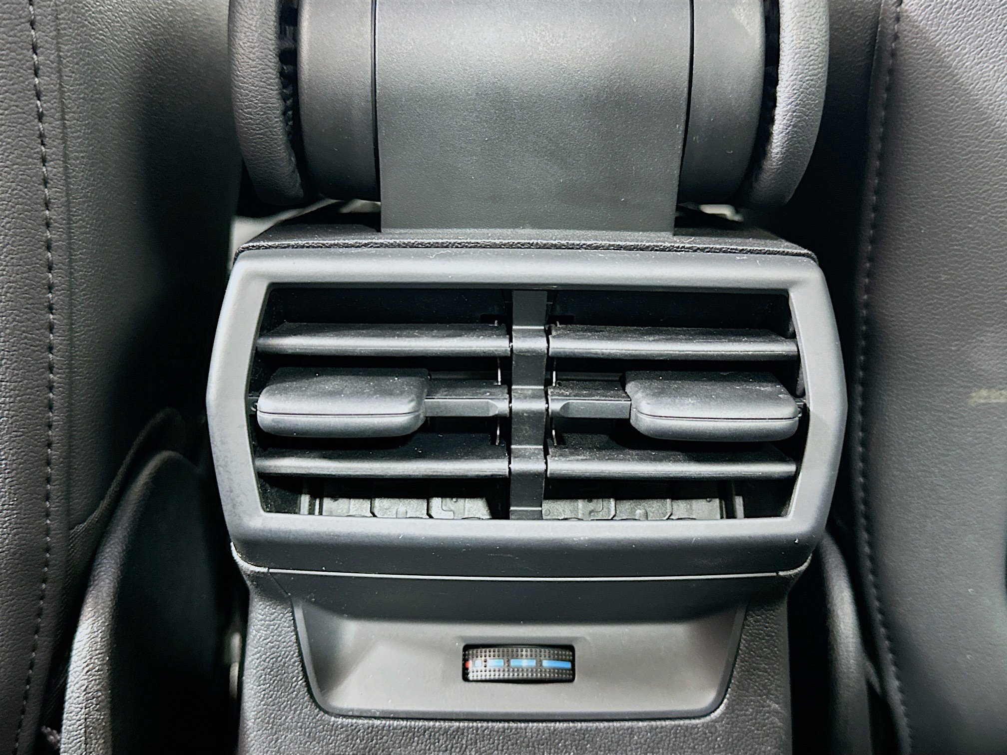 Used 2024 Audi A3 2.0T Premium image 27