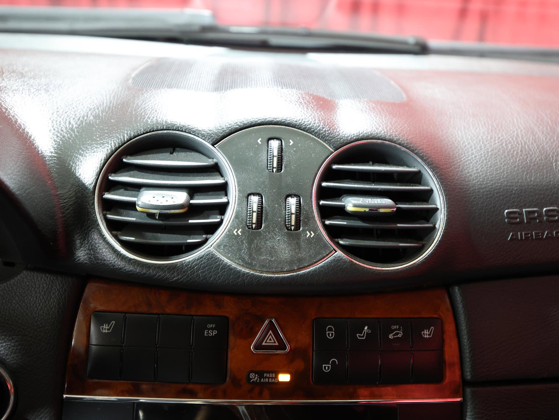 Used 2005 Mercedes-Benz CLK 500 Cabriolet image 18