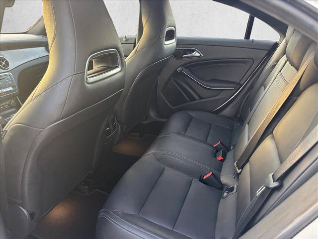 Used 2018 Mercedes-Benz CLA 250 image 9