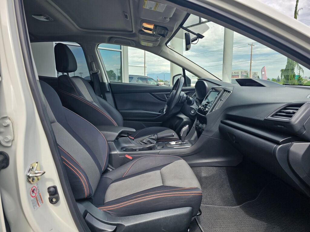 Used 2018 Subaru Crosstrek 2.0i Premium w/ Moonroof Package AWD/4WD image 11