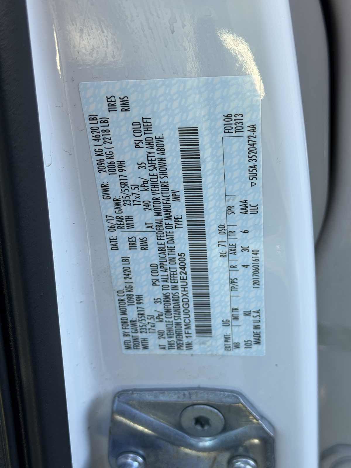 Used 2017 Ford Escape SE image 15