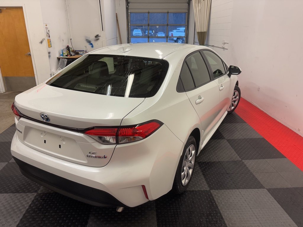 Used 2023 Toyota Corolla LE image 8