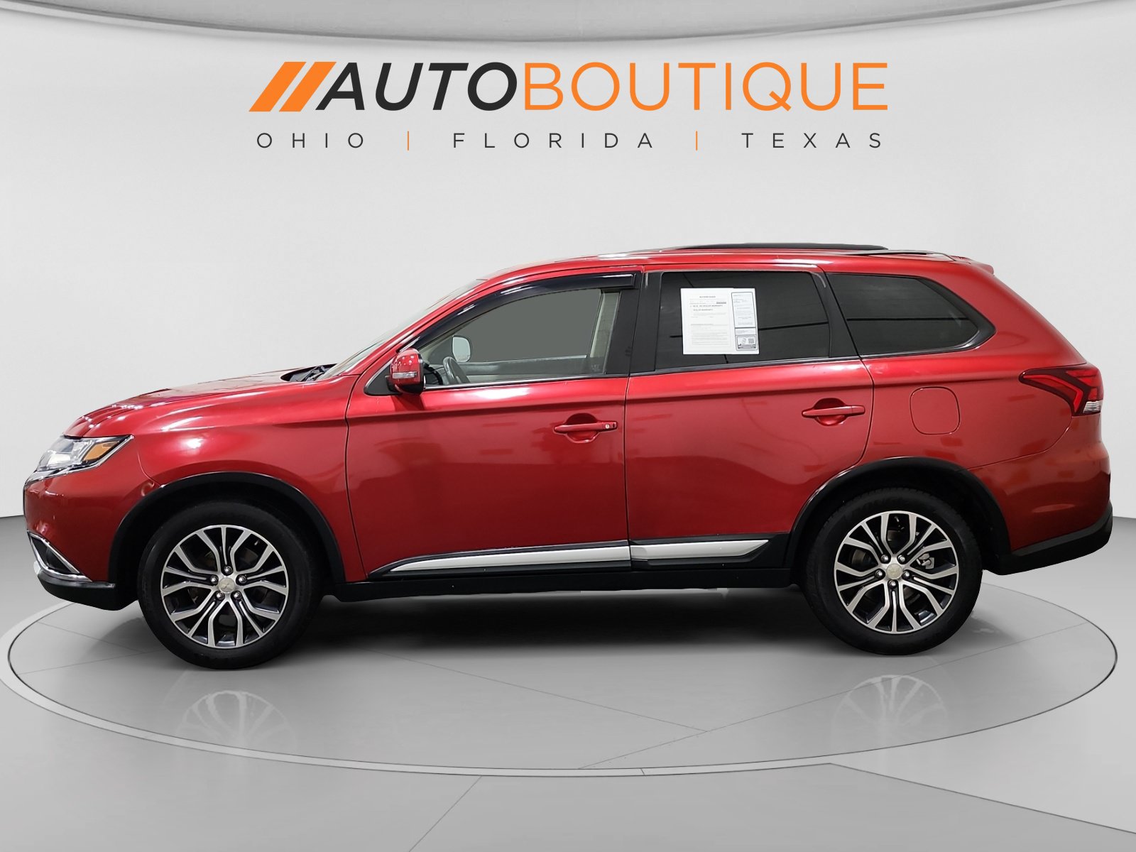 Used 2016 Mitsubishi Outlander SE AWD/4WD image 2