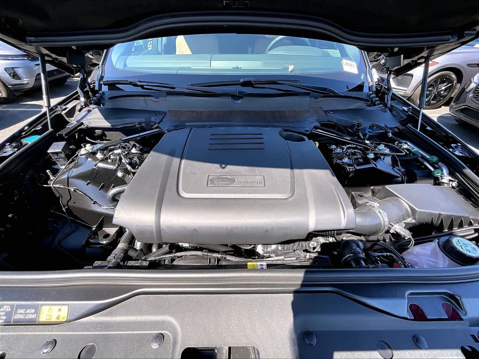 New 2026 Land Rover Discovery Dynamic SE AWD/4WD image 13