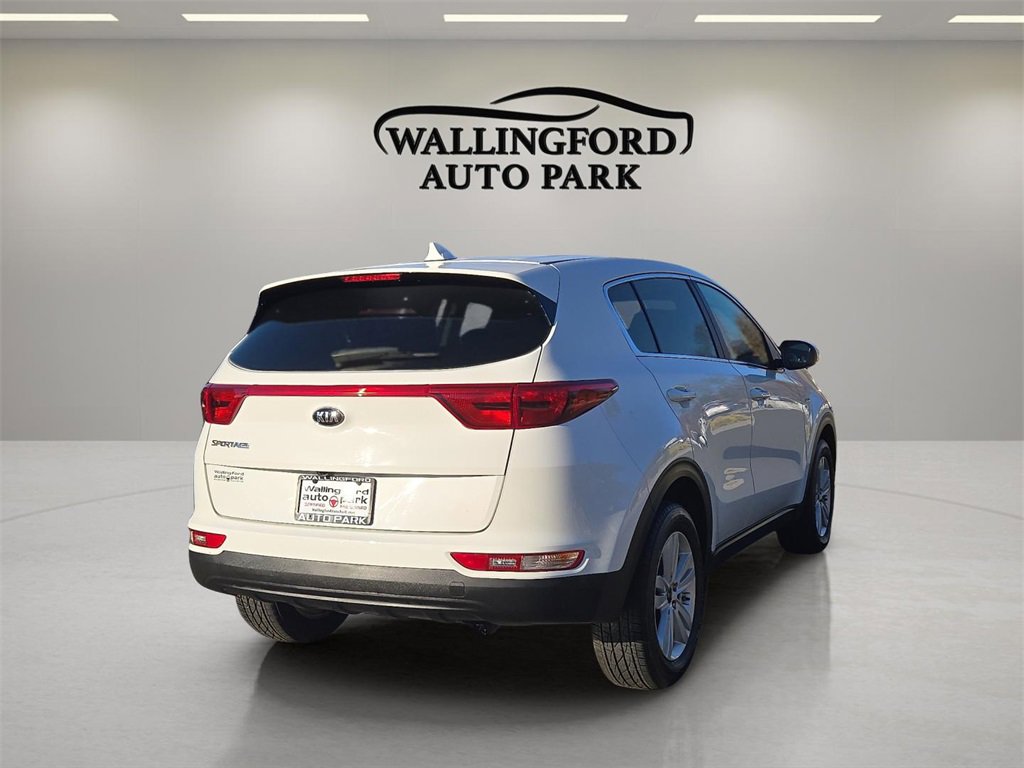 Used 2019 Kia Sportage LX image 4