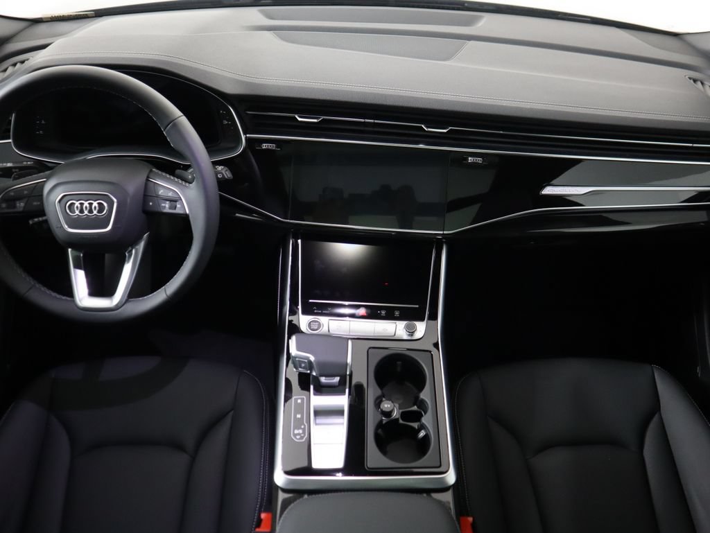 Used 2026 Audi Q8 Premium Plus w/ Premium Plus Package AWD/4WD image 14