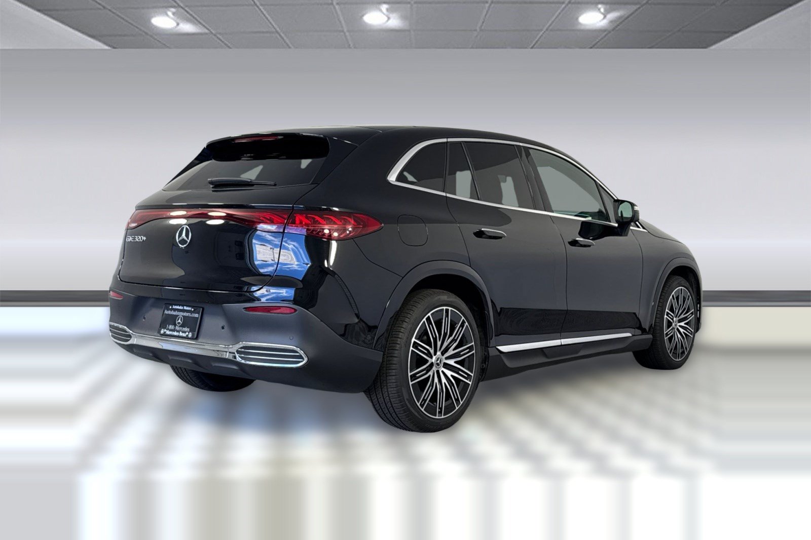 Used 2026 Mercedes-Benz EQE 320+ SUV image 9