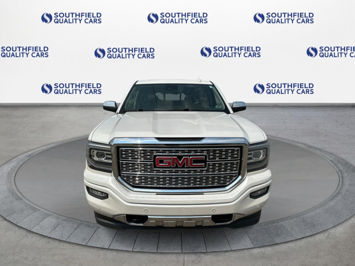 Used 2016 GMC Sierra 1500 Denali w/ Enhanced Driver Alert Package AWD/4WD image 9