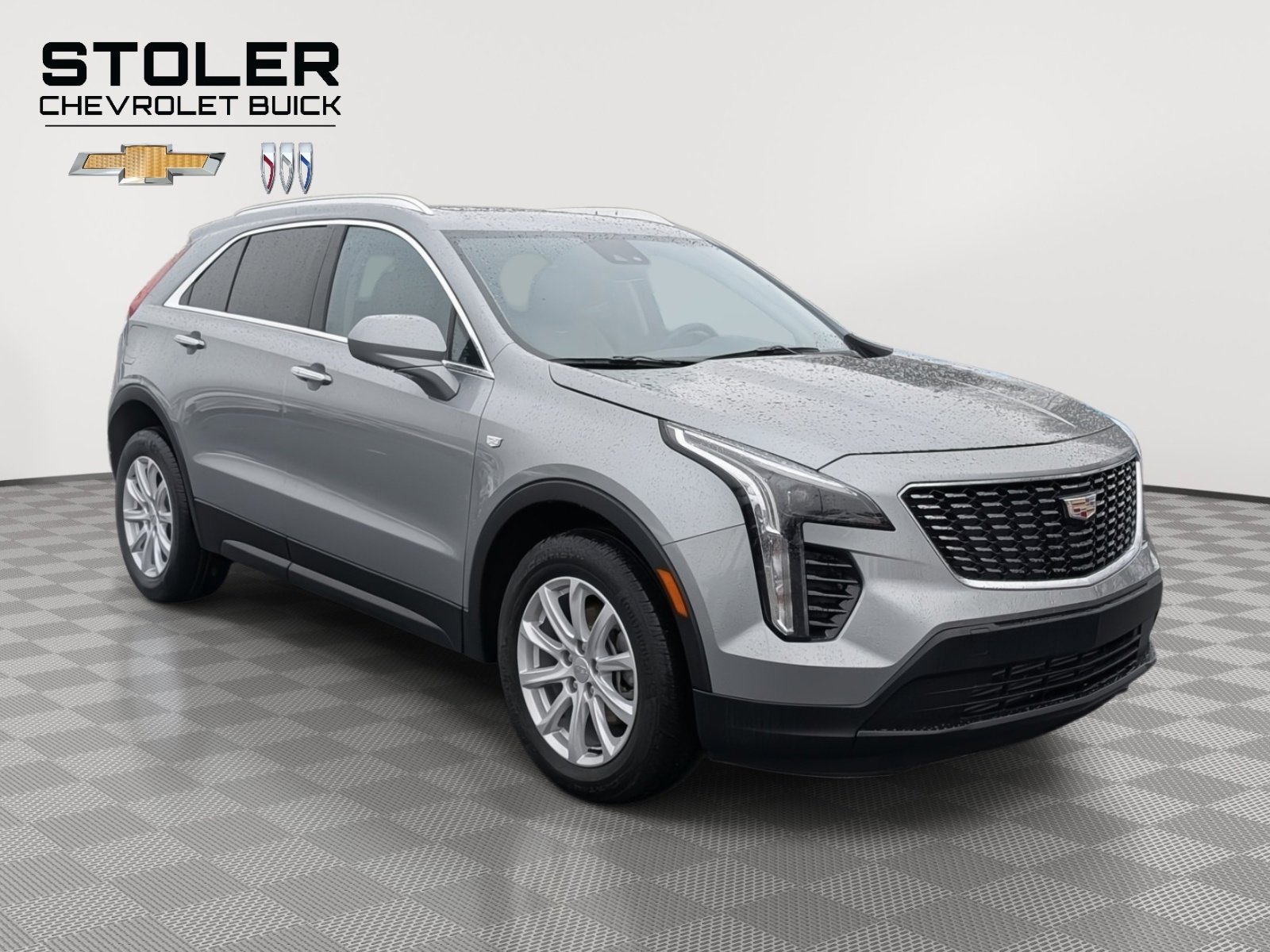 Used 2023 Cadillac XT4 Luxury w/ Cold Weather Package image 7