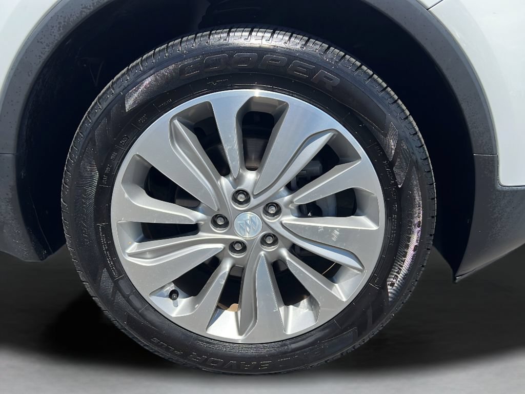 Used 2020 Buick Encore Preferred FWD image 10