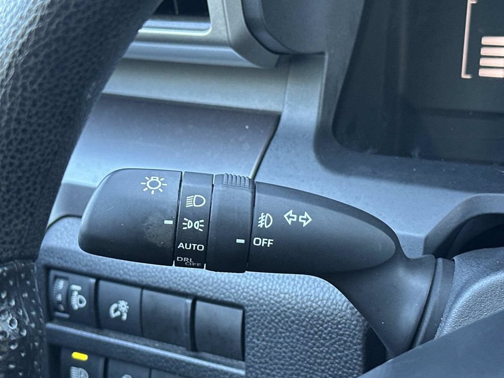 Used 2024 Toyota Tacoma SR5 AWD/4WD image 29