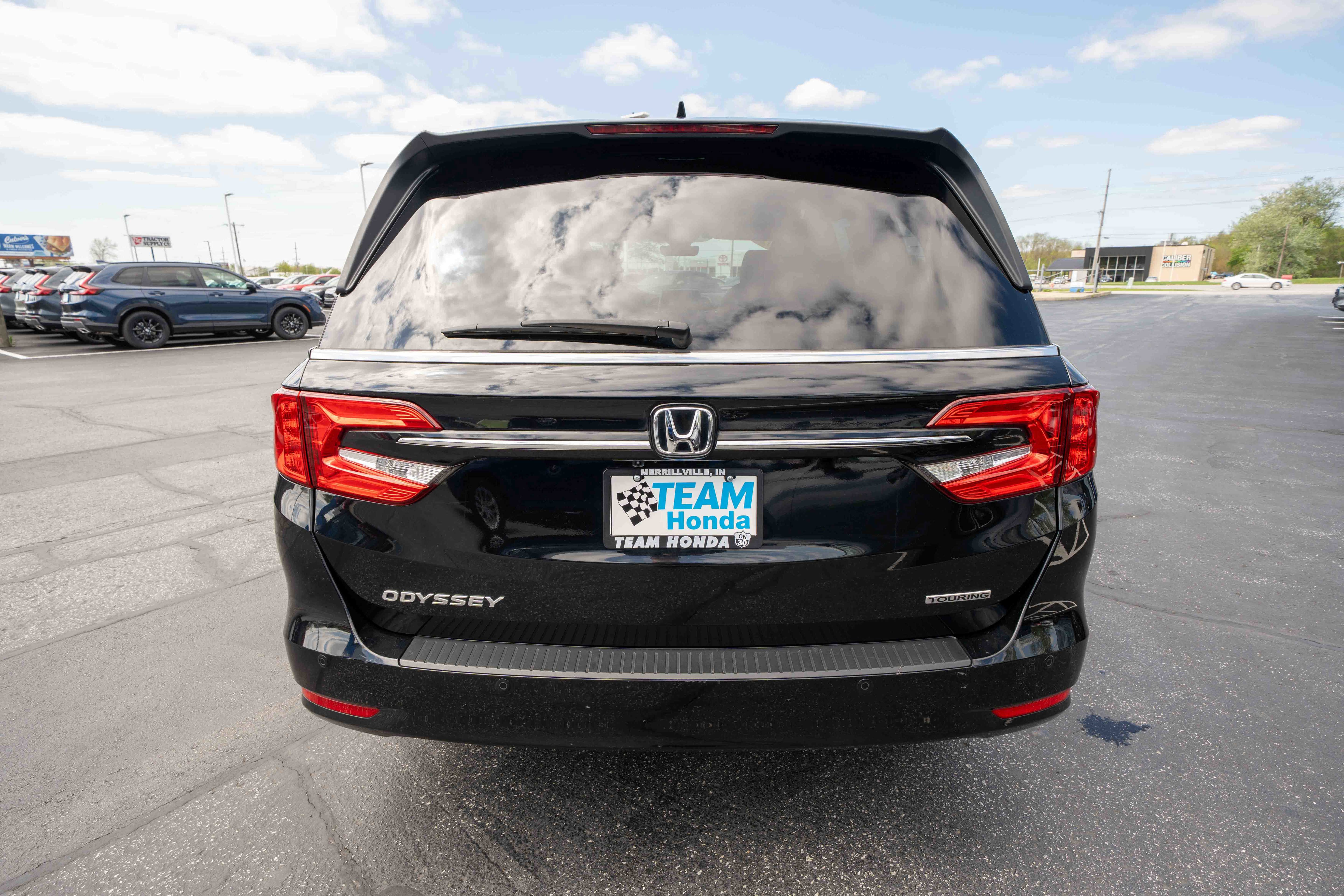 Used 2023 Honda Odyssey Touring image 5