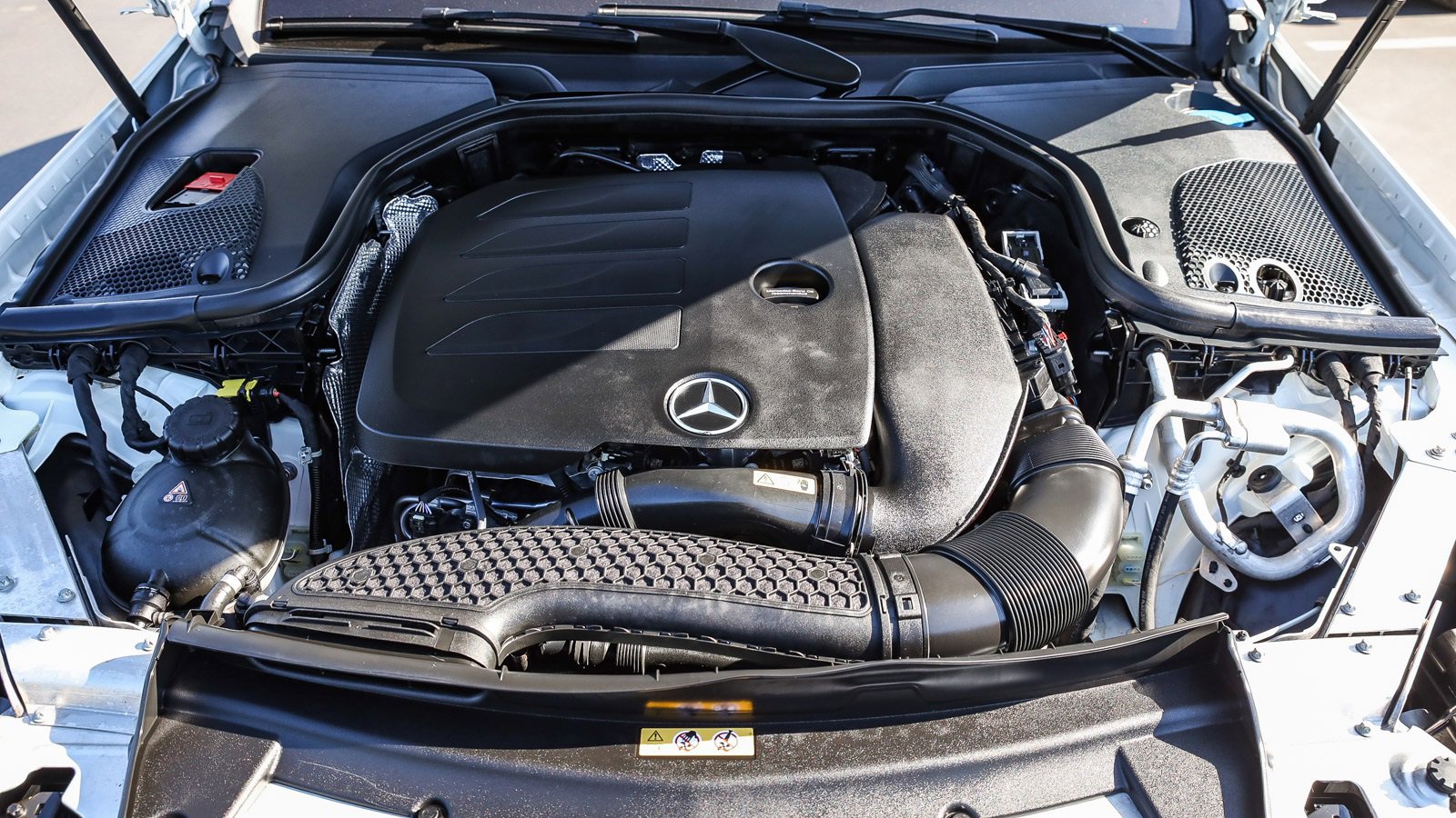 Used 2022 Mercedes-Benz E 350 Sedan w/ Driver Assistance Package image 27