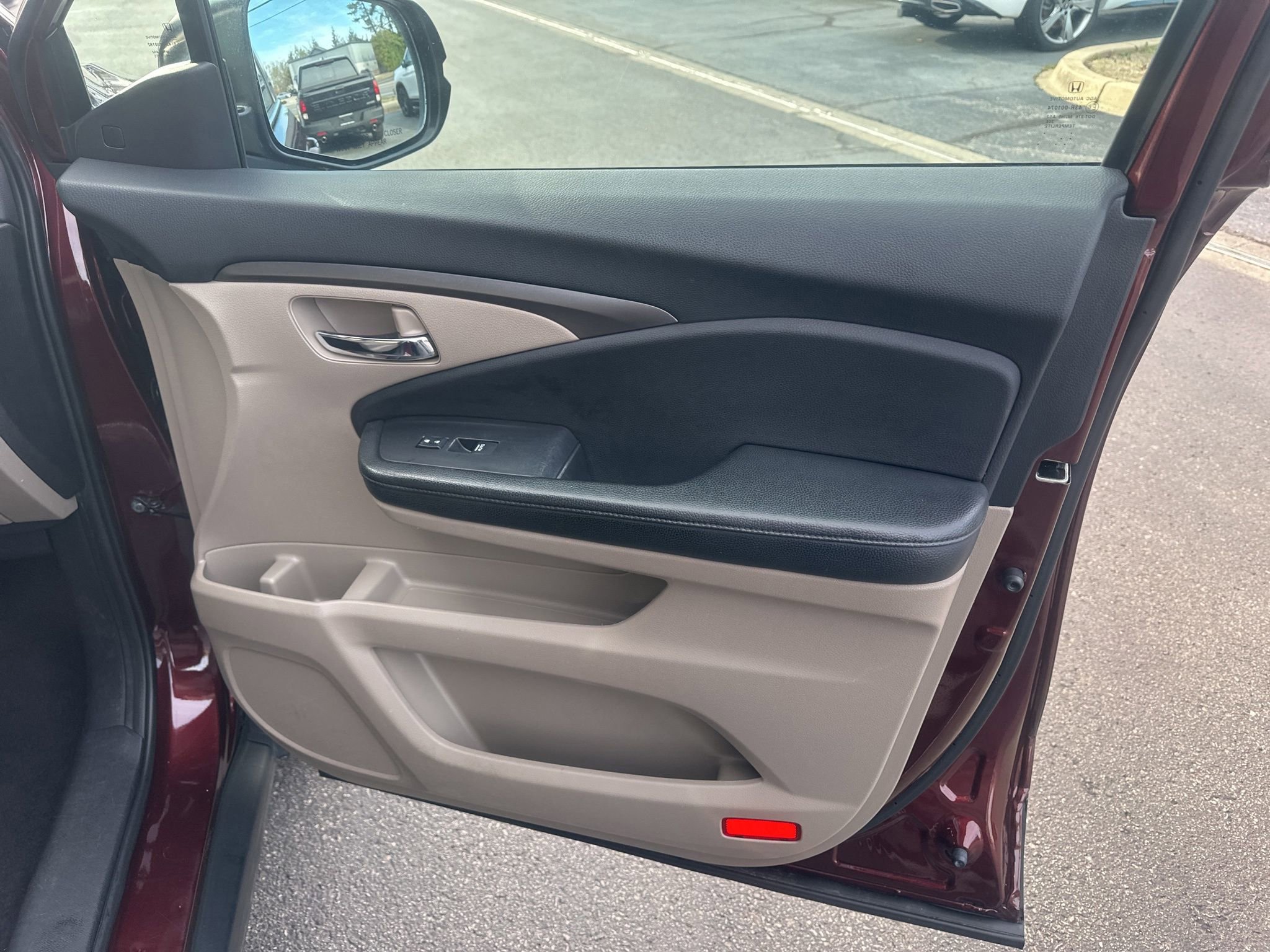 Used 2019 Honda Pilot EX image 9